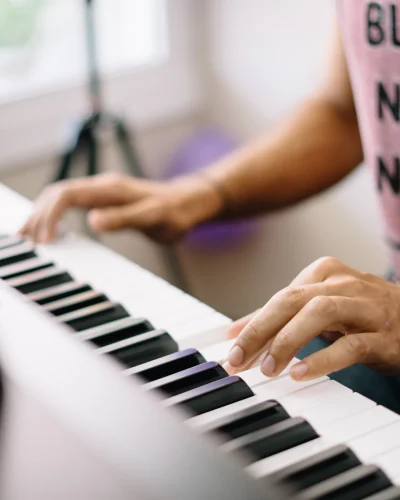 Servicio 1 - Clases de piano individuales